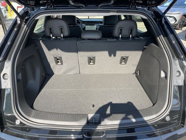 2027 Chevrolet Bolt RS - Photo 24