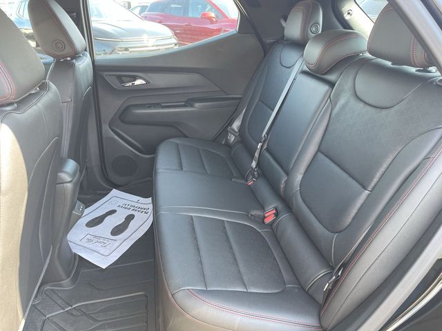 2027 Chevrolet Bolt RS - Photo 23