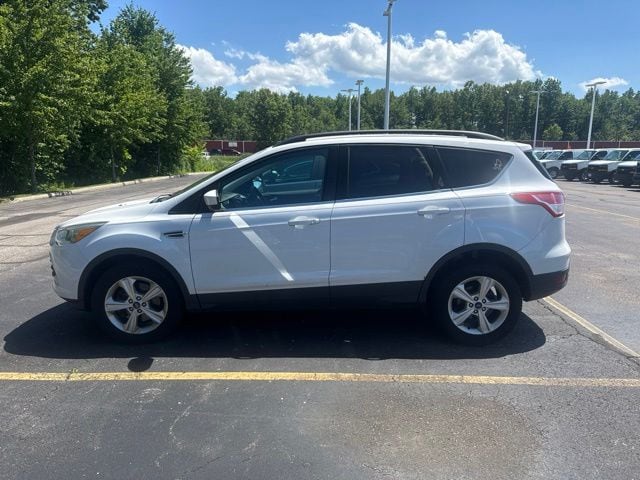 Used 2014 Ford Escape SE with VIN 1FMCU9GX5EUA24220 for sale in Vermilion, OH