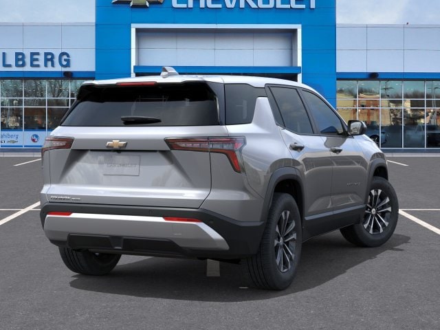 2027 Chevrolet Equinox LT - Photo 4