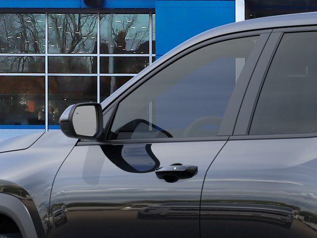 2027 Chevrolet Equinox LT - Photo 12