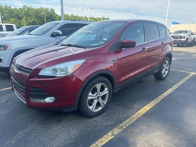 2015 Ford Escape SE's photo