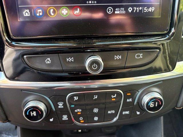 2021 Chevrolet Traverse 1LT - Photo 13