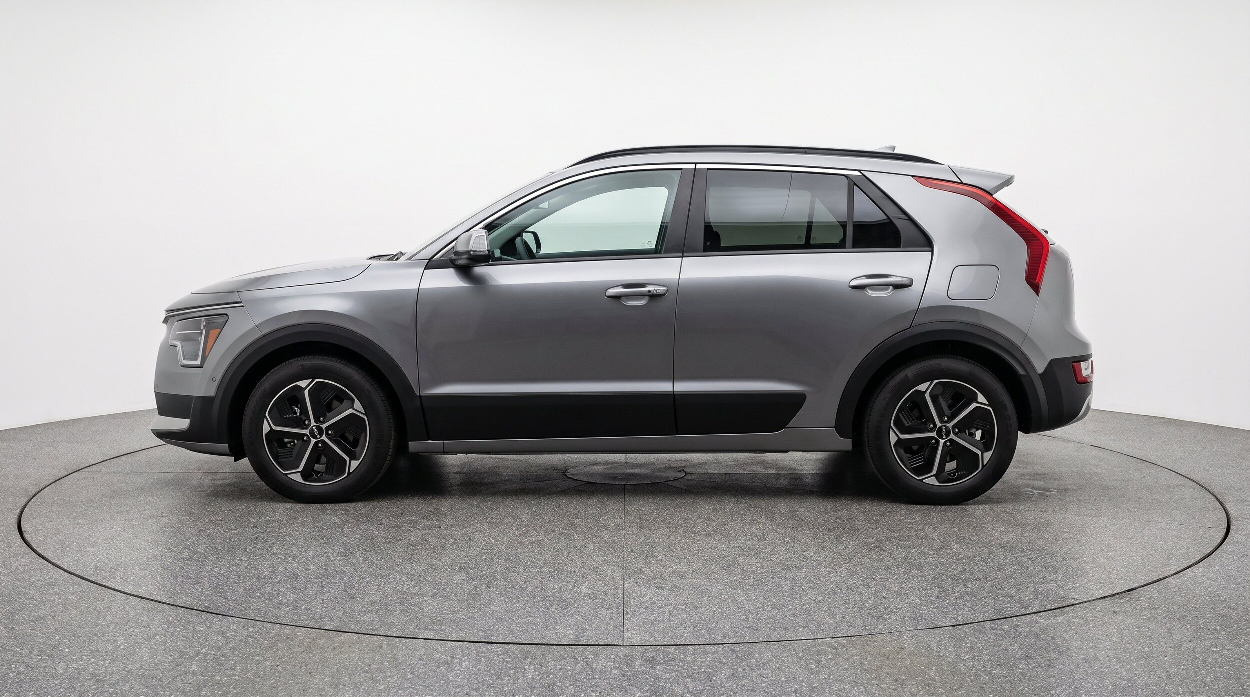 Thumbnail: 2026 Kia Niro - 5