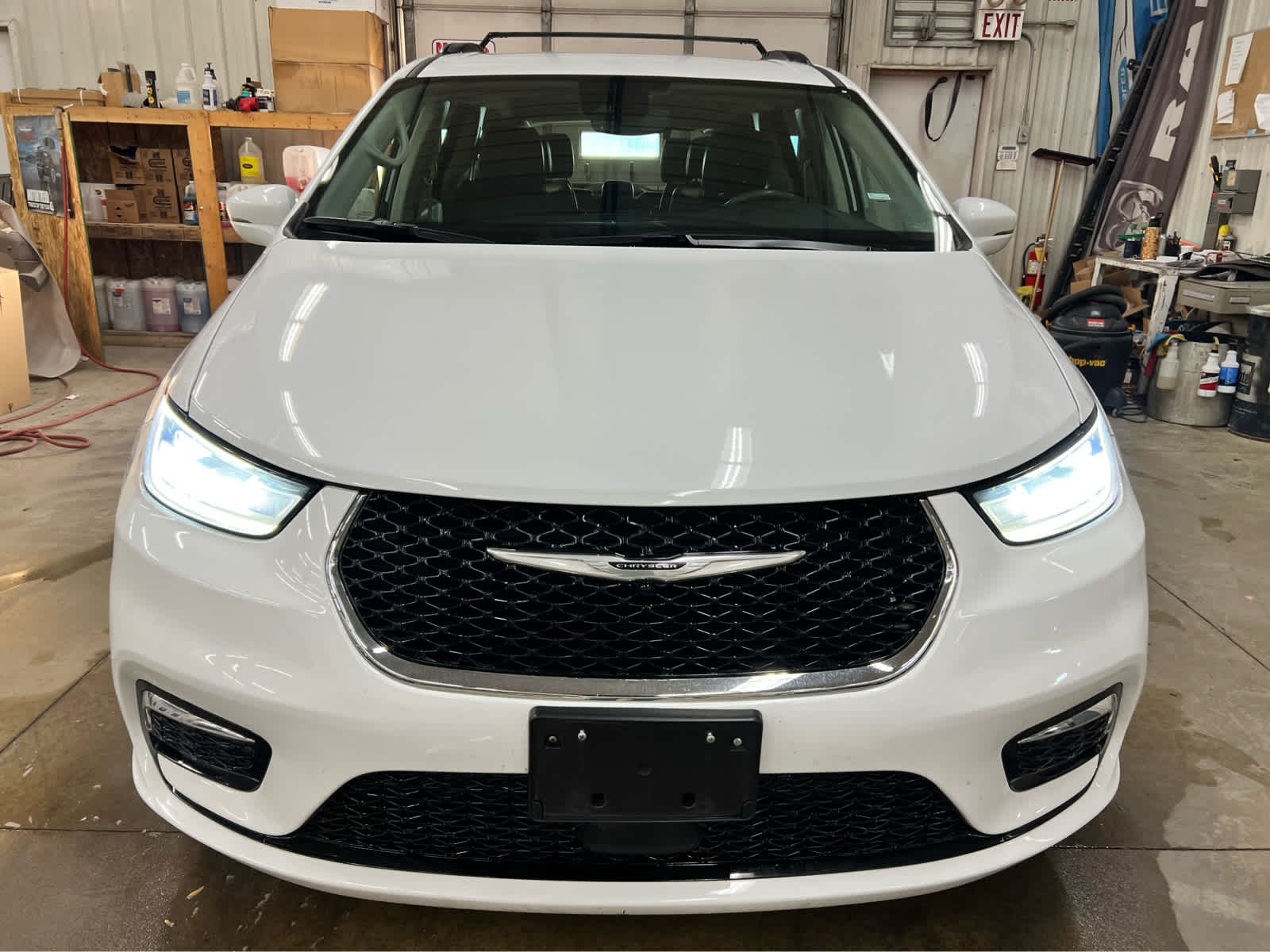 Used 2022 Chrysler Pacifica Touring L with VIN 2C4RC1BG5NR215403 for sale in Marlette, MI