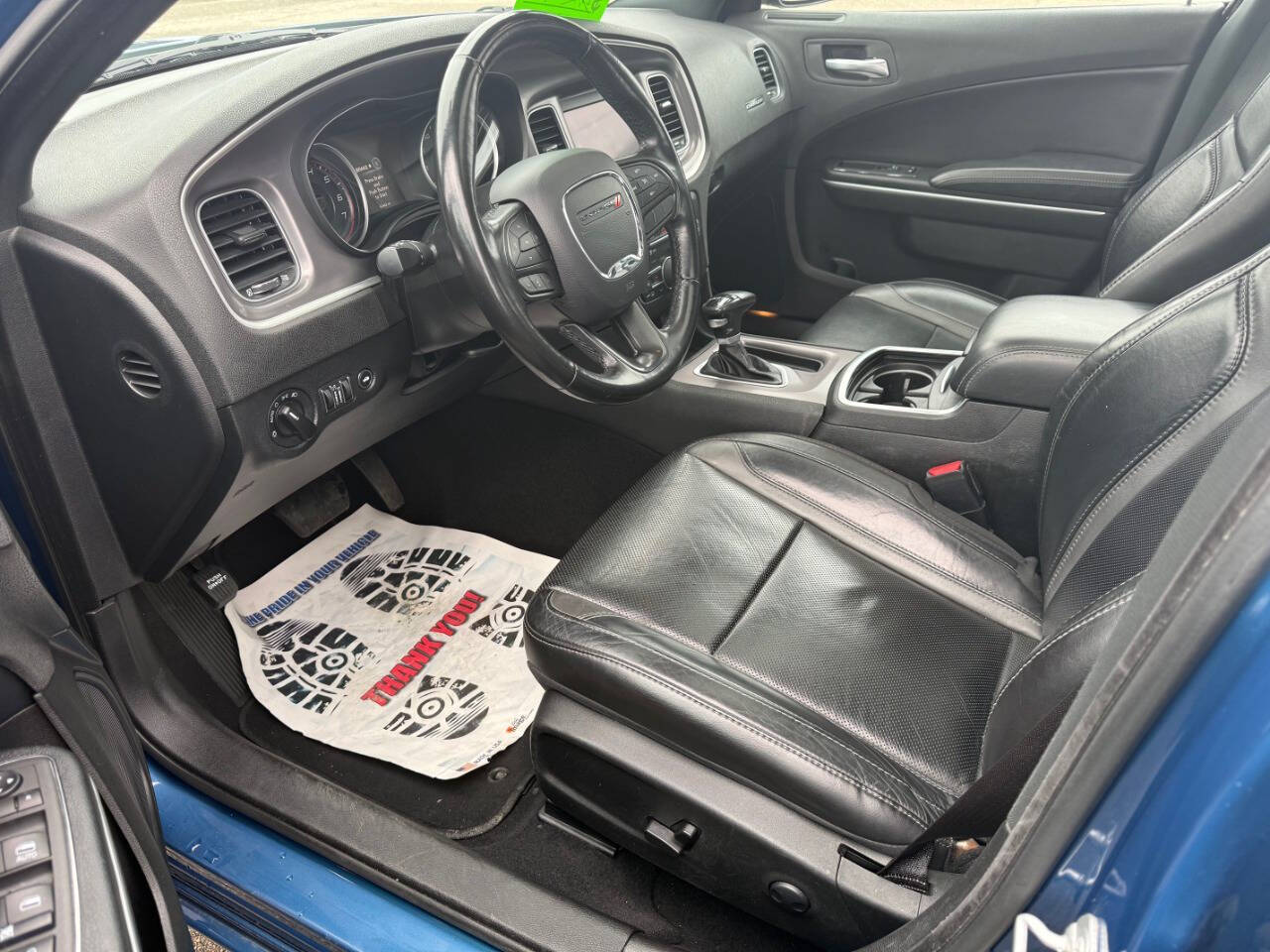 2022 Dodge Charger SXT - Photo 8