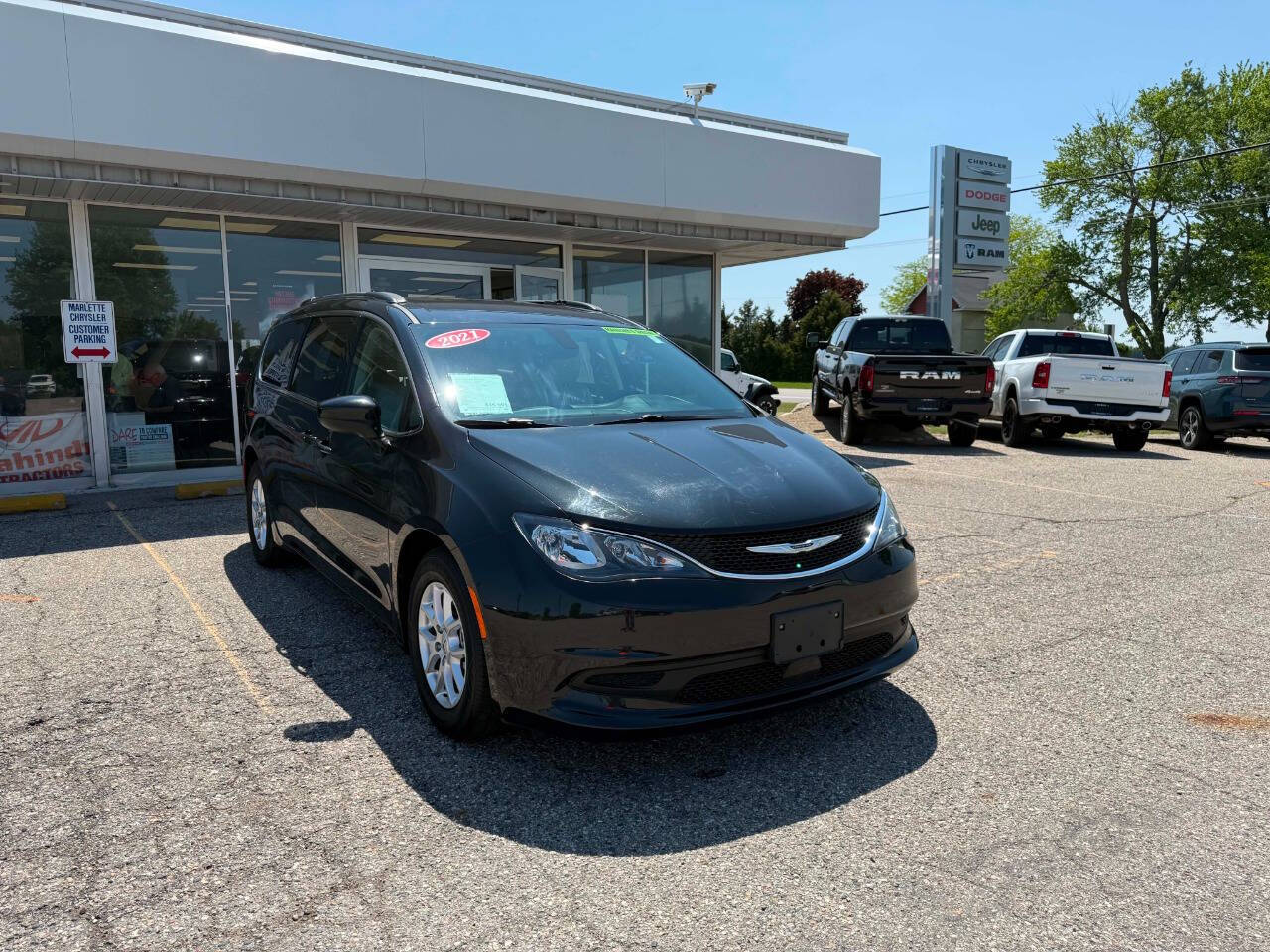 Used 2021 Chrysler Voyager LXI with VIN 2C4RC1DG1MR551139 for sale in Marlette, MI