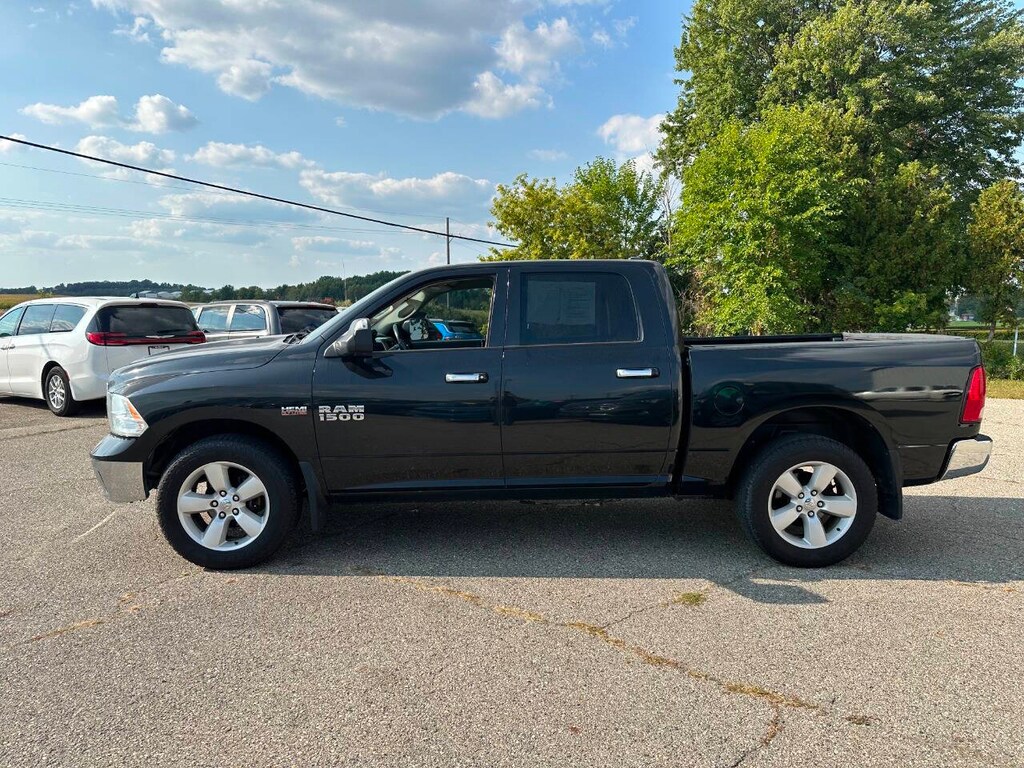 Used 2017 Ram 1500 Big Horn 4x4 4dr Crew Cab 5.5 ft. SB Pickup Pickup Truck