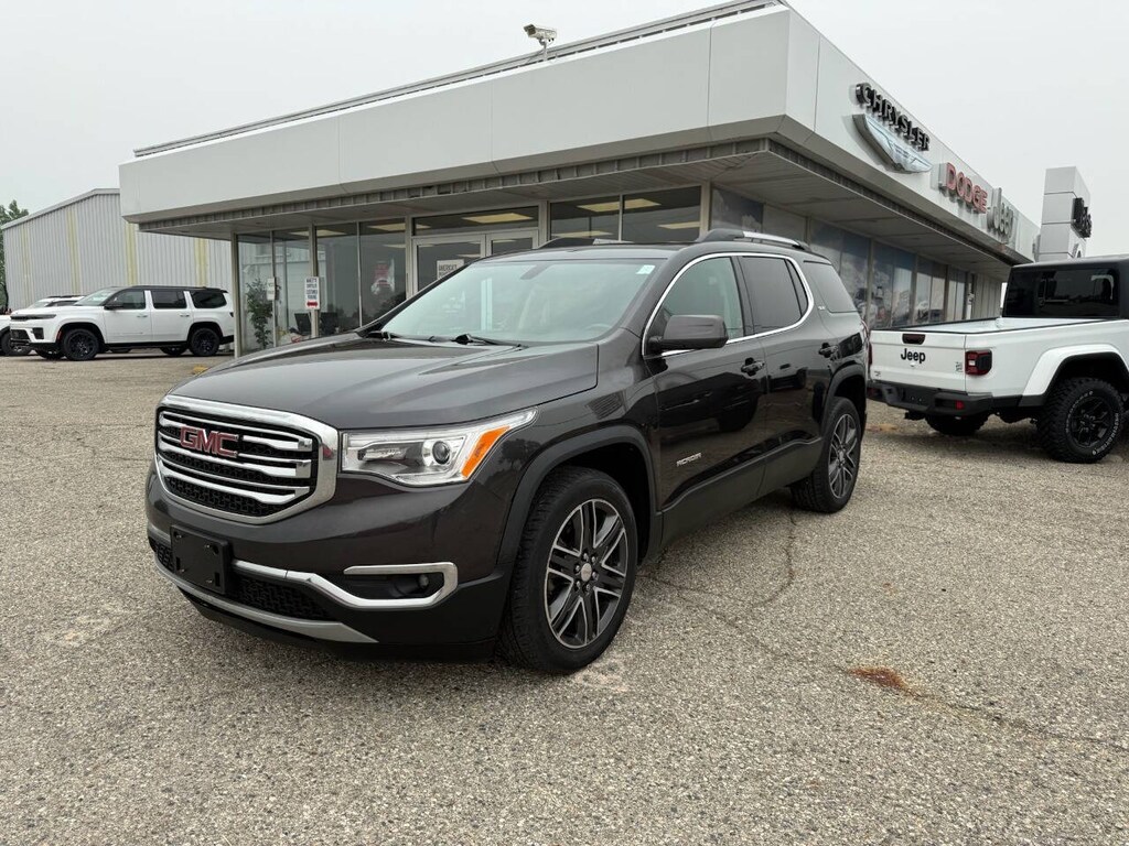 Used 2017 GMC Acadia SLE 2 4x4 4dr SUV SUV