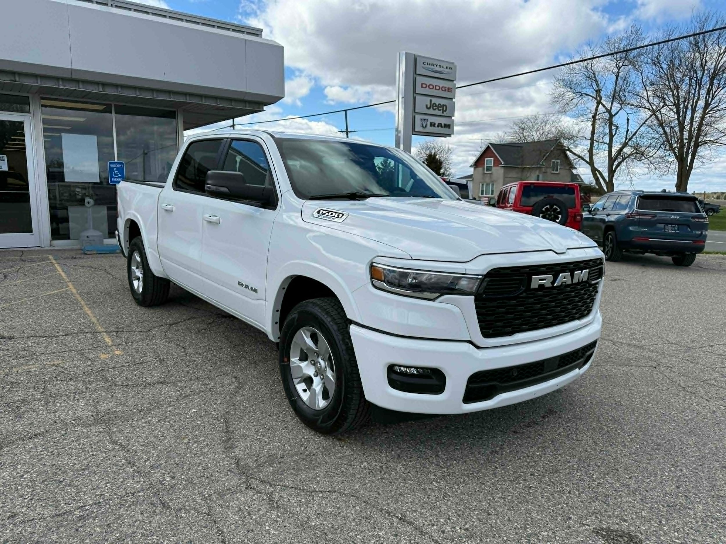 2026 RAM 1500 Big Horn/Lone Star 4x4 Crew Cab 5'7's photo