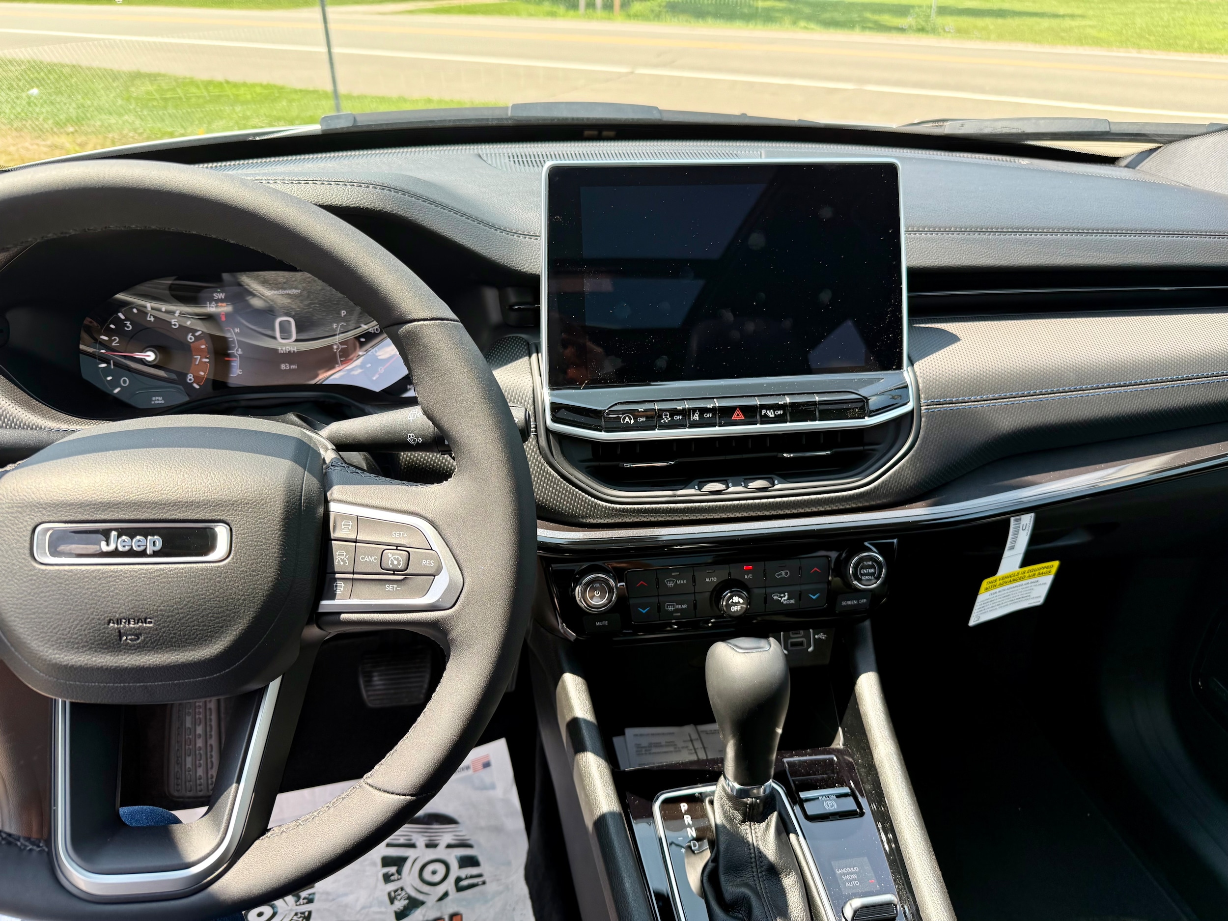 2025 Jeep Compass Limited photo 2