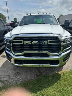 2025 Ram 2500 TRADESMAN CREW CAB 4X4 6'4 BOX Pickup