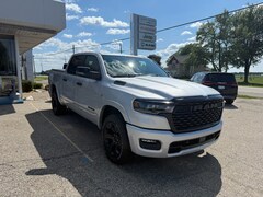 2026 Ram 1500 BIG HORN CREW CAB 4X4 5'7 BOX Pickup
