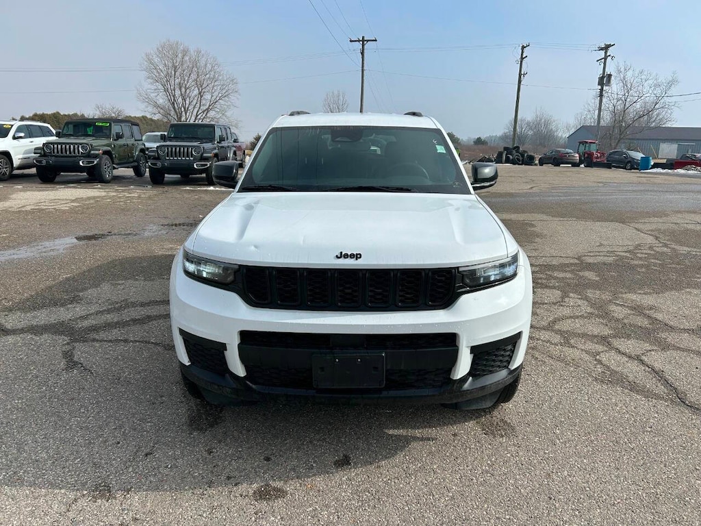 Used 2024 Jeep Grand Cherokee L Altitude X 4x4 4dr SUV SUV