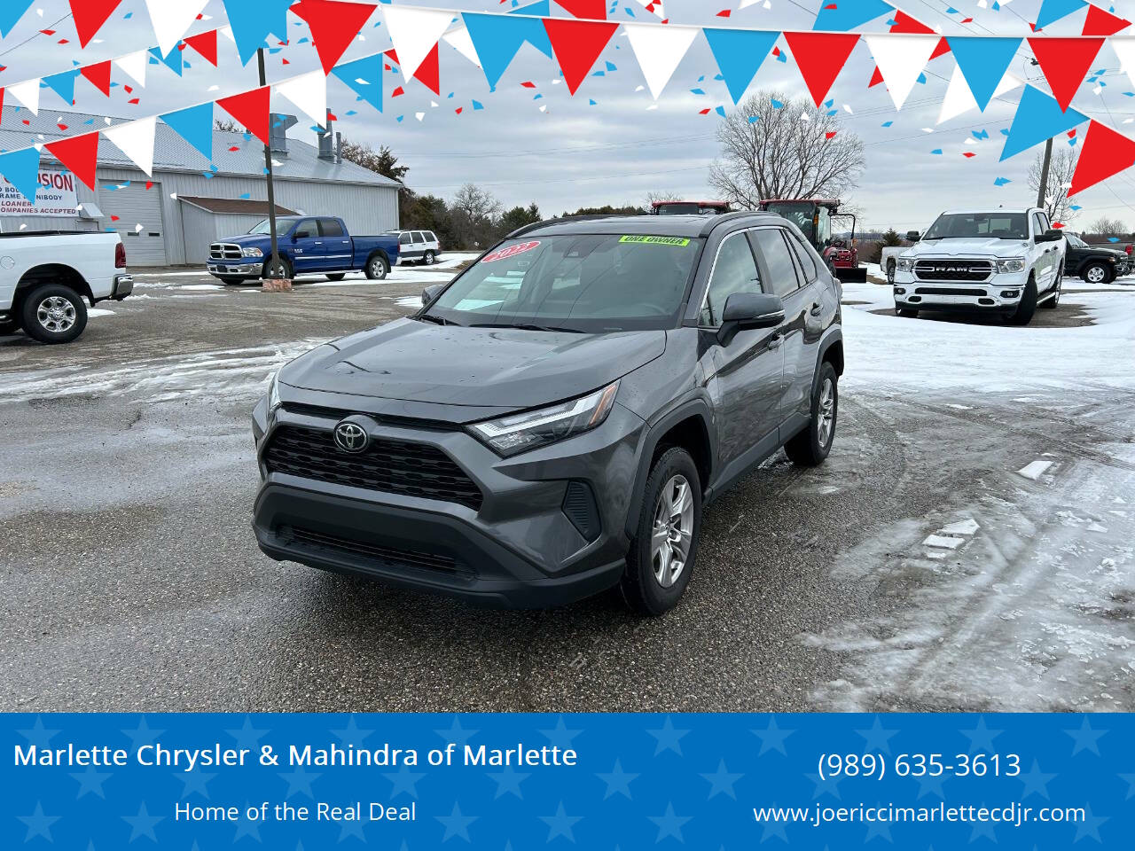 2022 Toyota RAV4 XLE