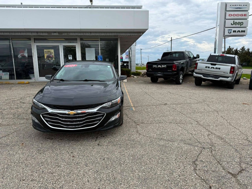 Used 2024 Chevrolet Malibu LT 4dr Sedan w/1LT Sedan