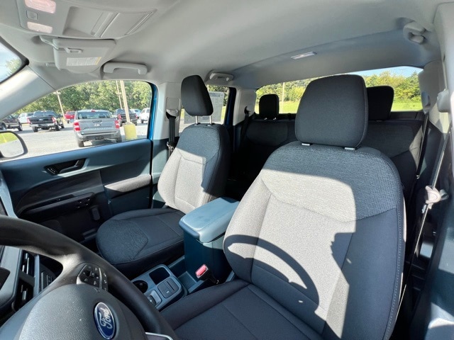 2025 Ford Maverick XL photo 5