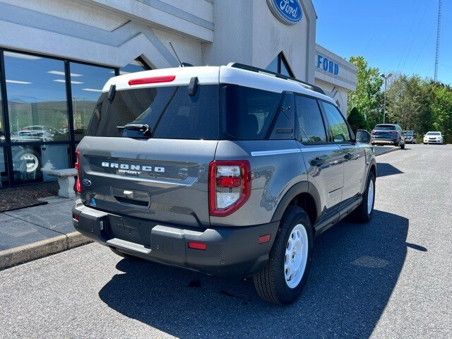 2025 Ford Bronco Sport Heritage photo 3