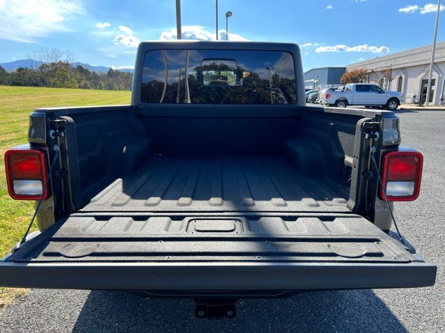 2022 Jeep Gladiator Sport S - Photo 6