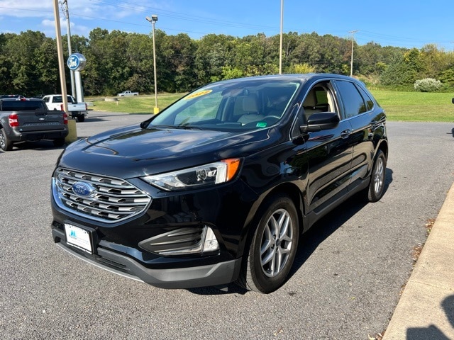2022 Ford Edge SEL photo 23