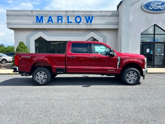 2025 Ford F-250 XLT photo 3