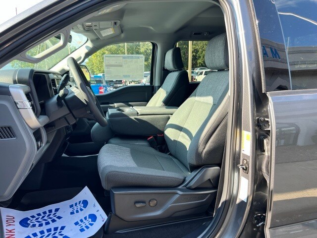 2026 Ford F-250 XLT photo 6