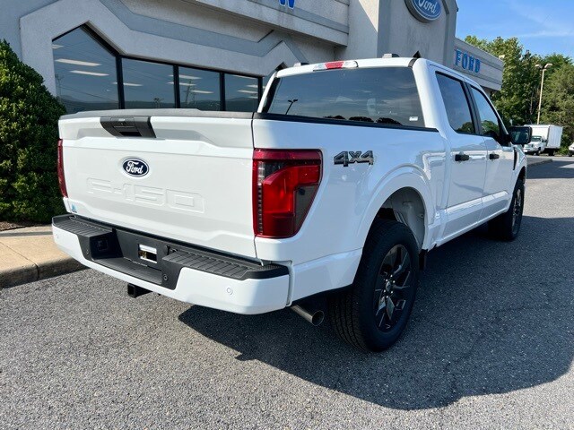 2025 Ford F-150 STX photo 3