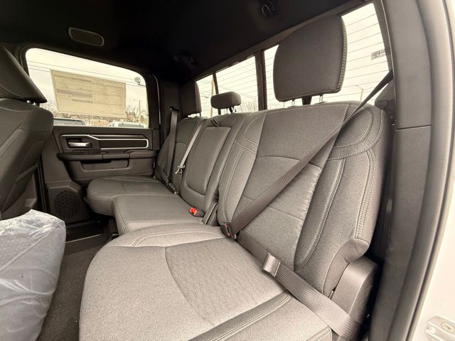 2026 RAM 3500 Big Horn - Photo 16