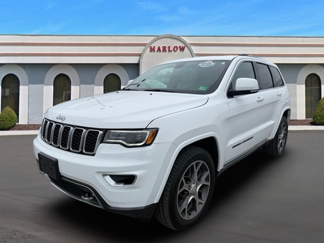 2018 Jeep Grand Cherokee Limited photo 2