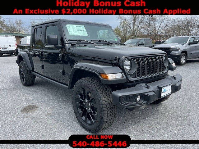 2025 Jeep Gladiator Nighthawk's photo