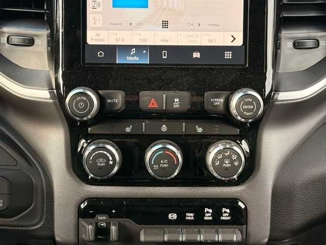 2026 RAM 3500 Big Horn - Photo 28