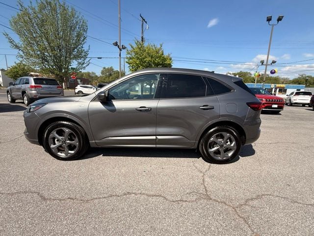 2023 Ford Escape ST-Line Select - Photo 8