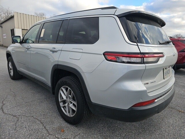 2022 Jeep Cherokee Laredo photo 4