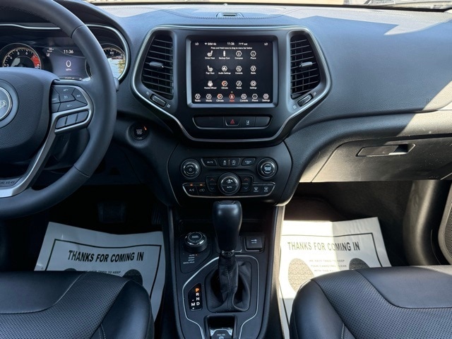2022 Jeep Cherokee Latitude Lux photo 24