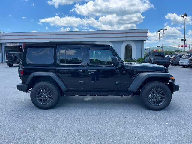 2024 Jeep Wrangler Sport S photo 4