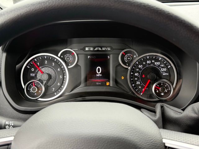 2026 RAM 2500 Tradesman - Photo 27