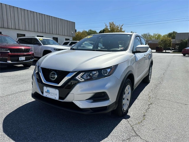 Used 2020 Nissan Rogue Sport S with VIN JN1BJ1CW6LW380896 for sale in Front Royal, VA