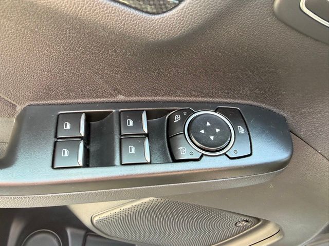 2023 Ford Escape ST-Line Select - Photo 14