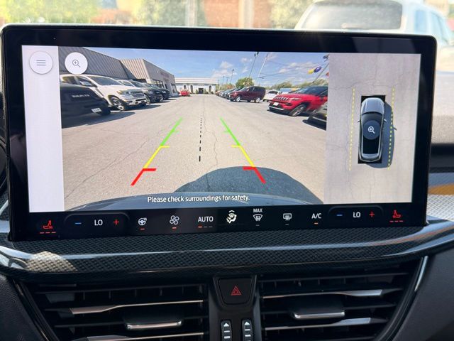 2023 Ford Escape ST-Line Select - Photo 41