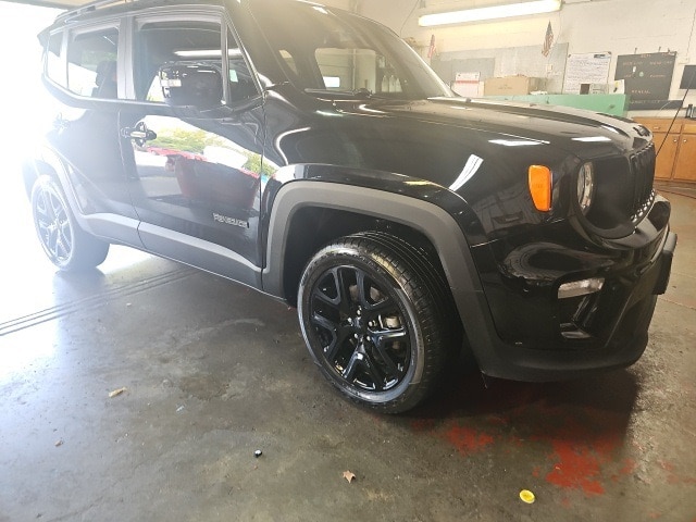 Used 2022 Jeep Renegade Altitude with VIN ZACNJDE11NPN91272 for sale in Front Royal, VA