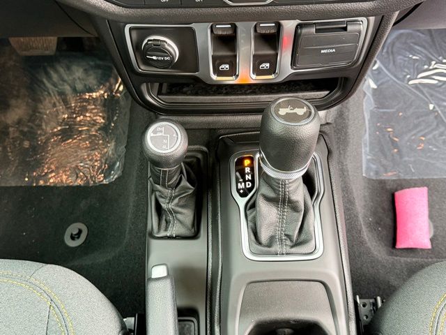 2026 Jeep Wrangler 2-Door Sport S - Photo 25