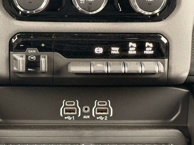 2026 RAM 3500 Big Horn - Photo 30