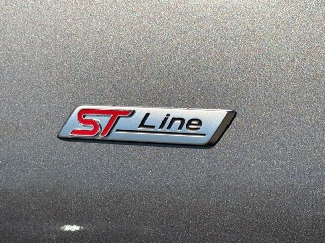 2023 Ford Escape ST-Line Select - Photo 12