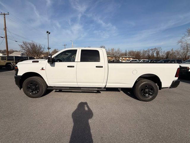 2026 RAM 3500 Tradesman - Photo 8