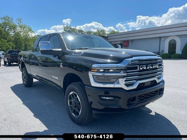 2025 Ram 3500 LARAMIE MEGA CAB 4X4 6'4 BOX