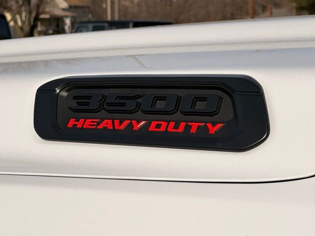 2026 RAM 3500 Tradesman - Photo 10