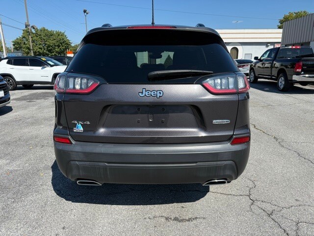 2022 Jeep Cherokee Latitude Lux photo 6