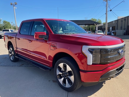 2022 Ford F-150 Lightning Platinum