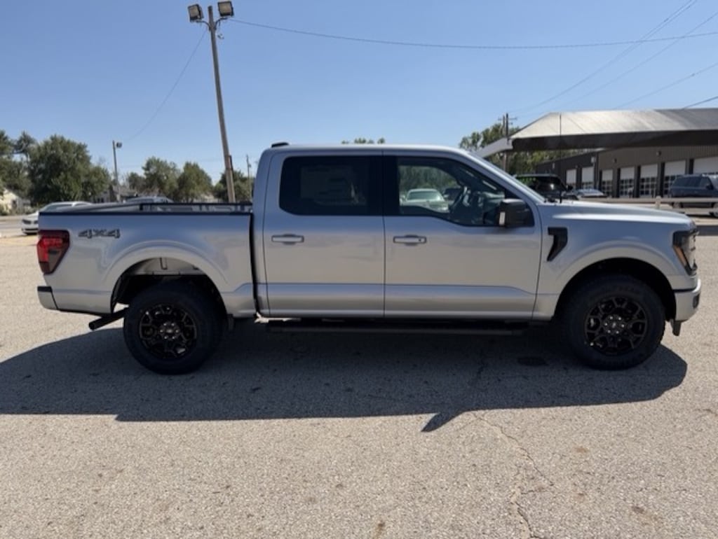 New 2026 Ford F-150 XLT Truck SuperCrew Cab