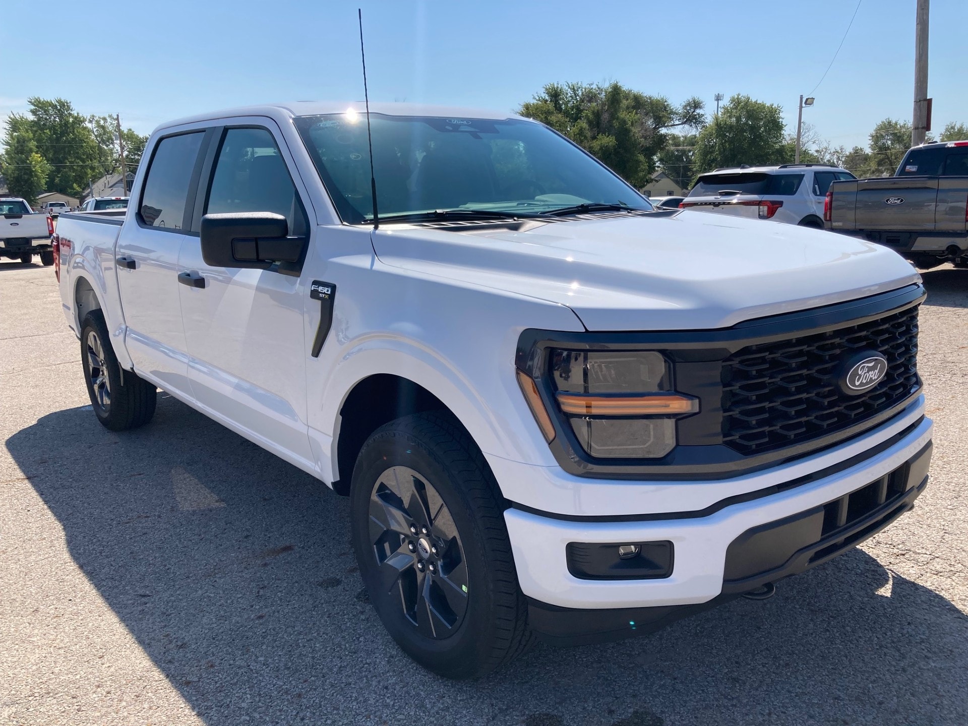 2025 Ford F-150 Truck SuperCrew Cab 